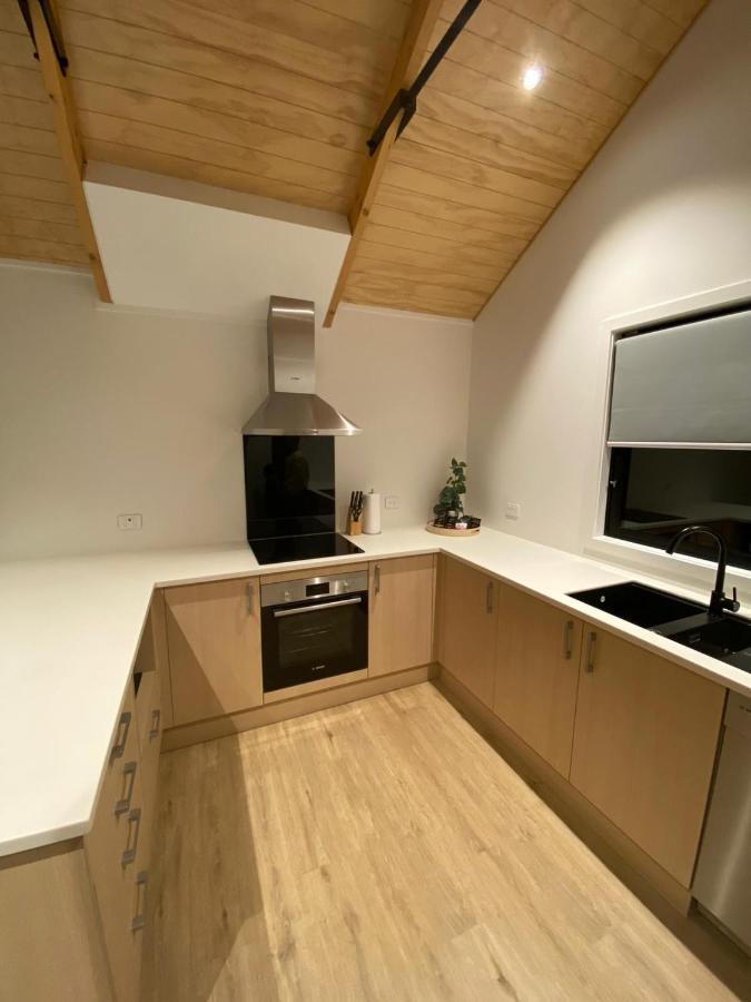 Queenstown Central - Walk To Town - Free Parking - Wifi And Smart Tv - Gym Екстериор снимка